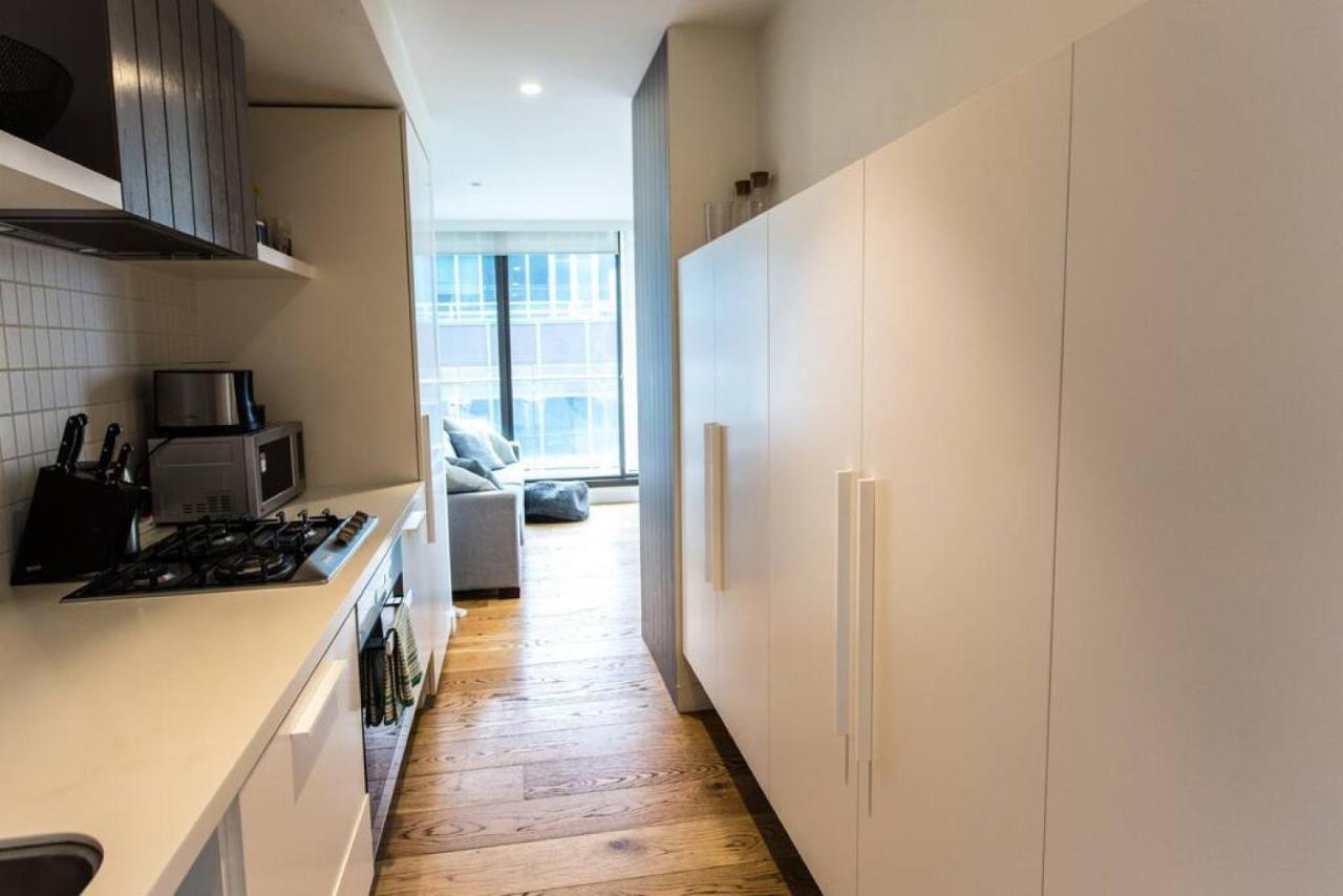 Readyset Apartments At Emerald Ville de Ville de Melbourne Extérieur photo