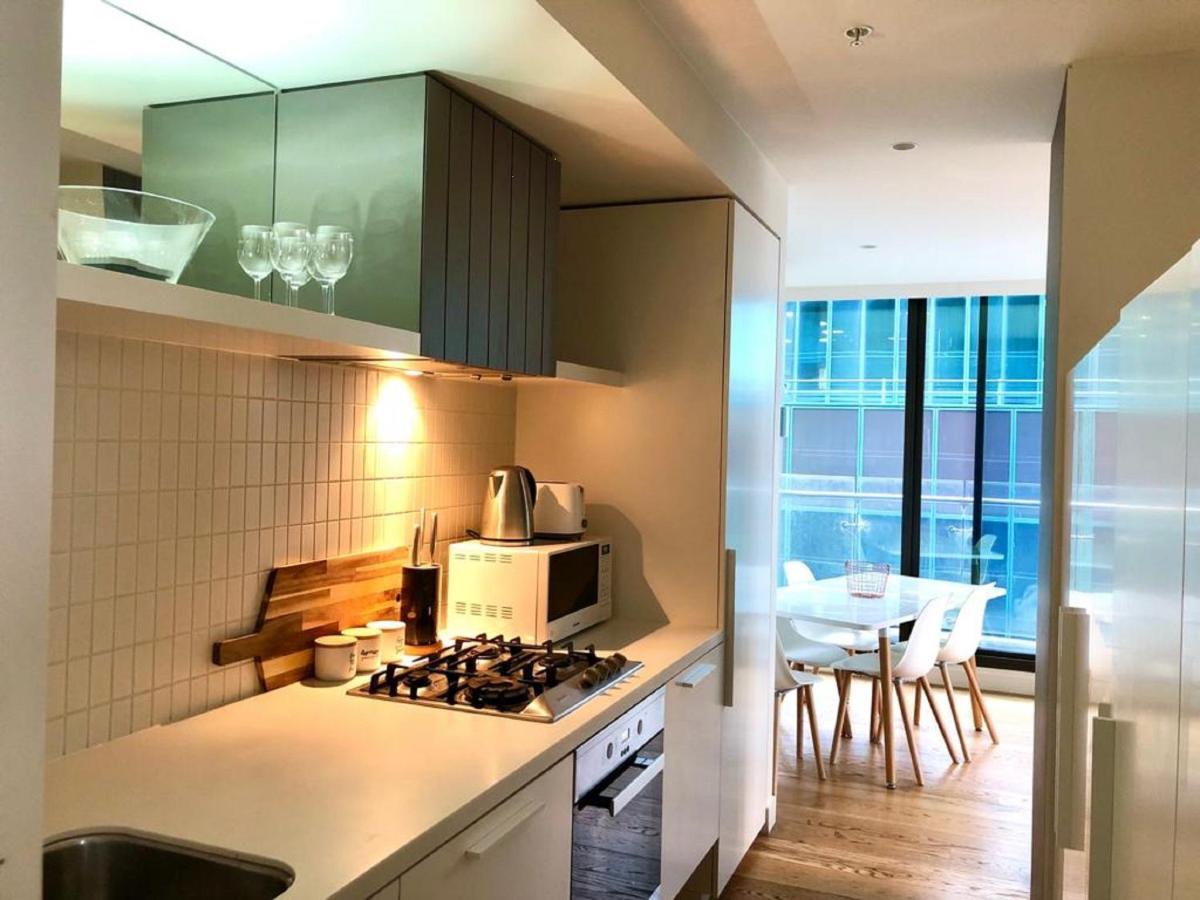 Readyset Apartments At Emerald Ville de Ville de Melbourne Extérieur photo
