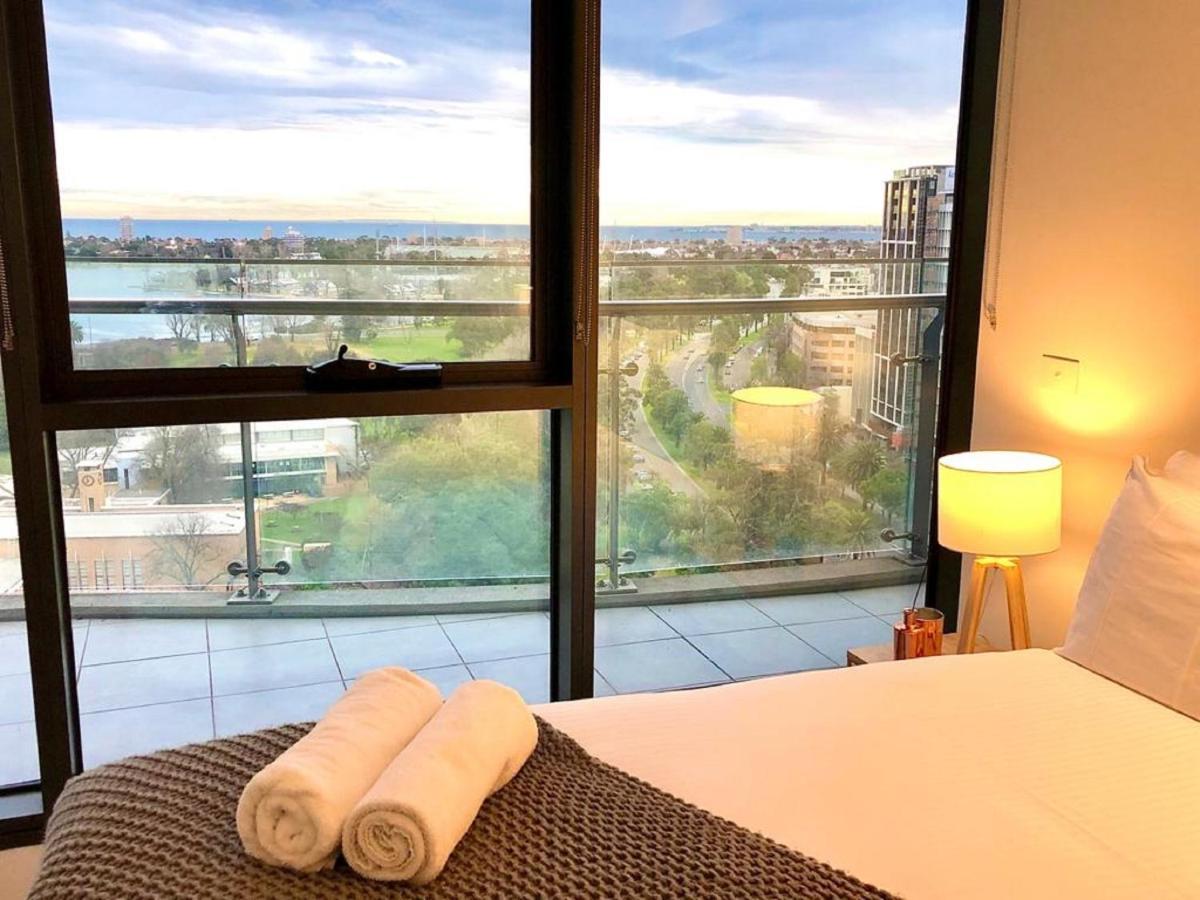 Readyset Apartments At Emerald Ville de Ville de Melbourne Extérieur photo