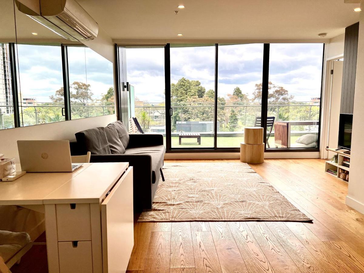 Readyset Apartments At Emerald Ville de Ville de Melbourne Extérieur photo