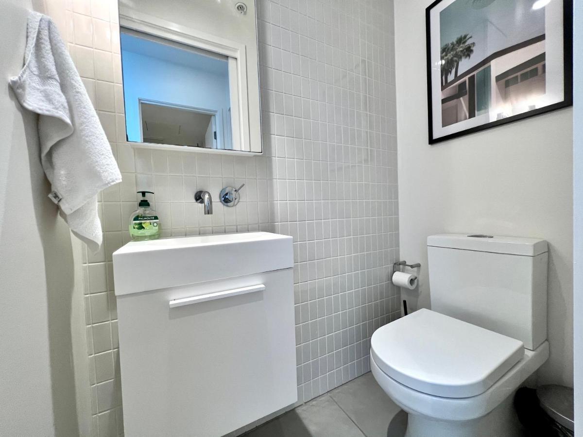 Readyset Apartments At Emerald Ville de Ville de Melbourne Extérieur photo